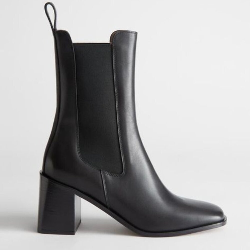 & Other Stories Heeled Leather Chelsea Boots Black